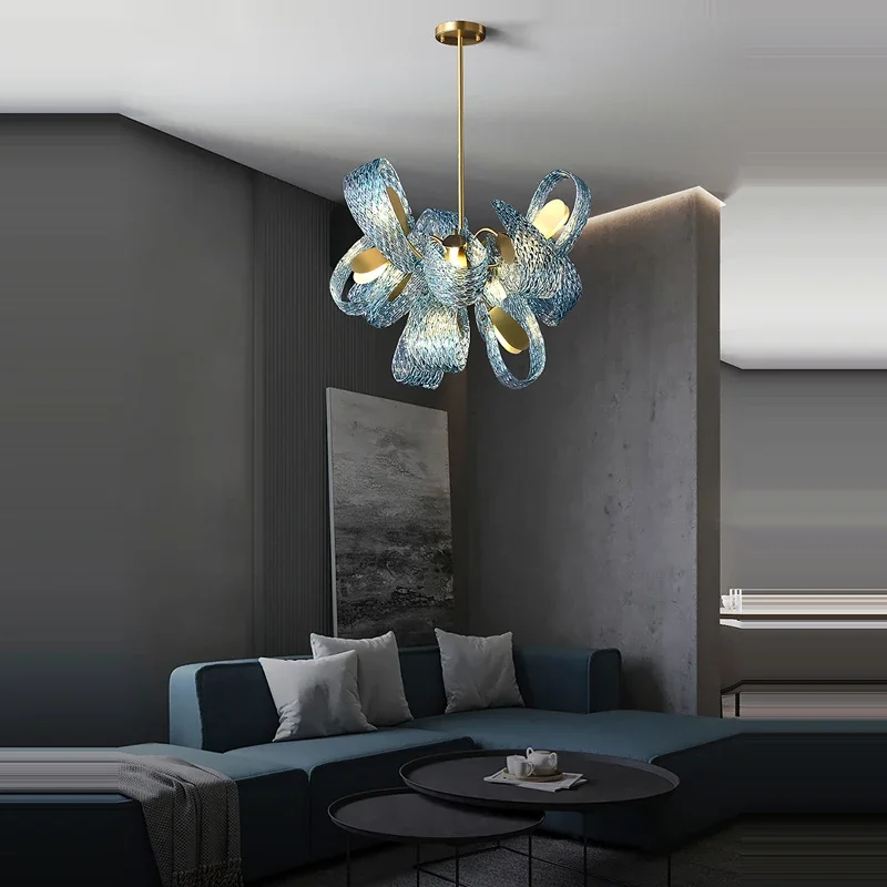 โคมไฟระย้าตกแต่งภายในห้องนั่งเ - Interior Design Luxury Living Room บทวิจารณ์และราคา